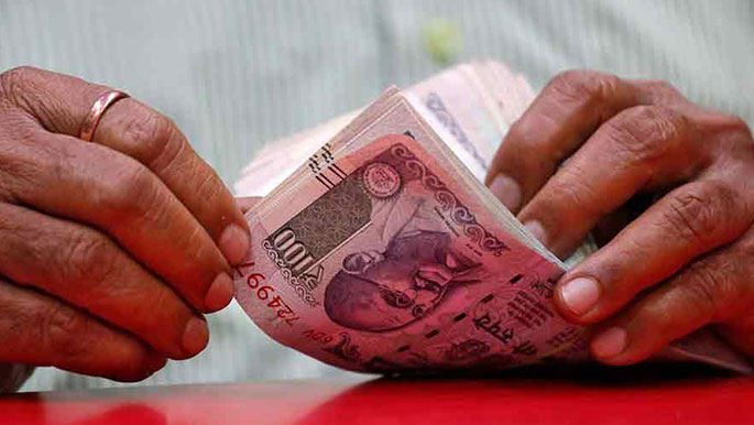 Two Bangladeshi banks to offer trade transactions in Indian rupees